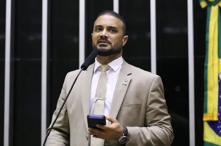 Comissão debate significado das tatuagens no mundo do crime